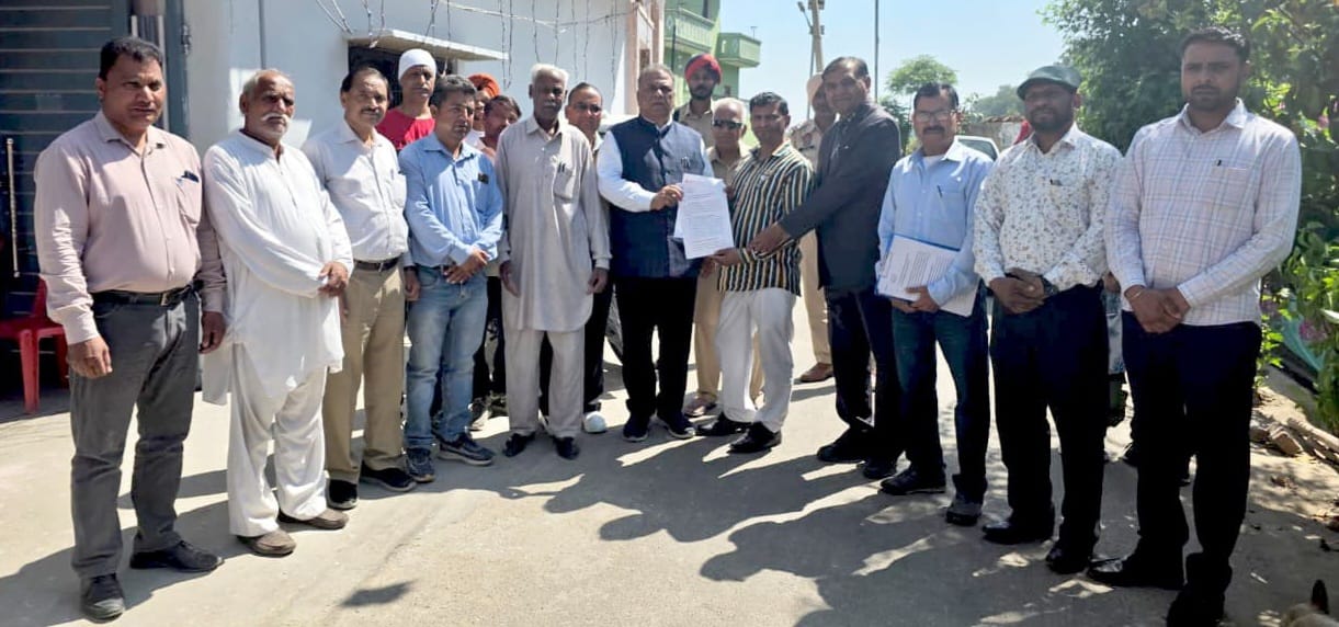 डॉ. अंबेडकर द्वारा लिखित 36 खंडों को पंजाबी में प्रकाशित करवाने के लिए विधायक के माध्यम से पंजाब सरकार को ज्ञापन सौंपा गया।